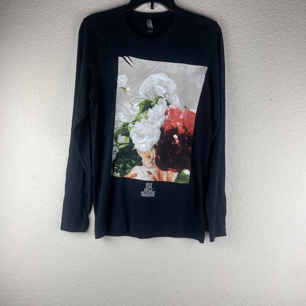 Tori Kelly 2019 Acoustic Sessions Black Floral Graphic Long Sleeve T-Shirt NWT